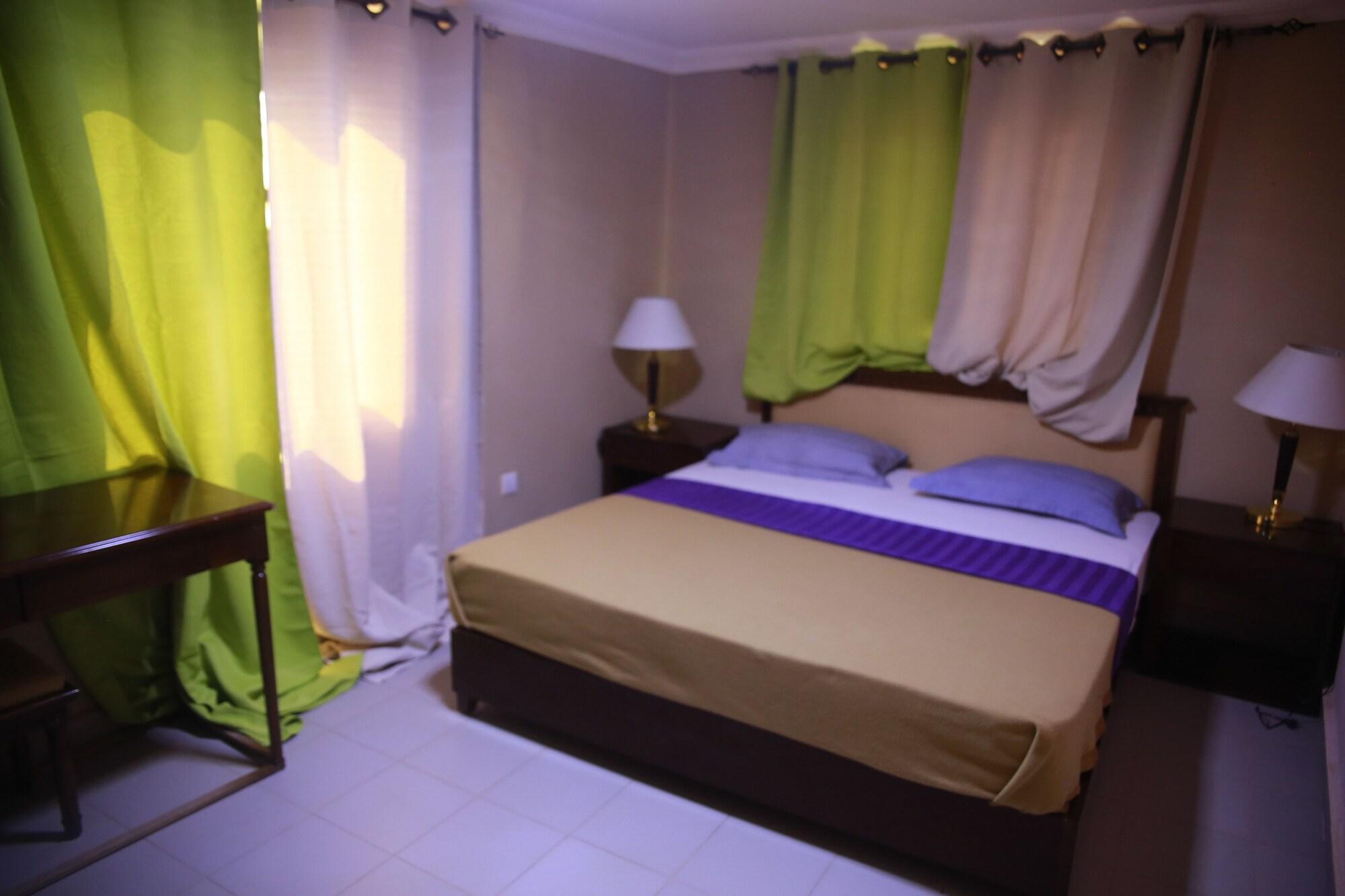 Mansea Beach Hotel Kololi Exterior photo